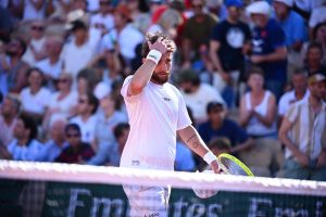 Corentin Moutet éliminé dès le premier tour de Roland-Garros après sa défaite en cinq sets face à Vit Kopriva