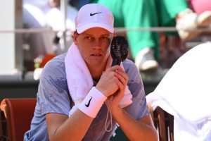 Coup de chaud sur Roland-Garros : Jannik Sinner battu dès le 2e tour par Juan Manuel Cerundolo