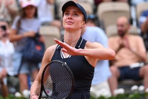 Elina Svitolina file en huitièmes de finale de Roland-Garros