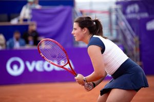 Emma Navarro domine Victoria Mboko en finale du WTA 500 de Strasbourg, son premier titre sur terre battue