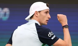 Enfin une victoire à Rome : Ugo Humbert met fin à une longue série noire