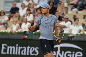 Exploit belge à Roland-Garros : le Liégeois Raphaël Collignon sort le numéro 5 mondial et se qualifie pour le troisième tour