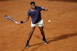 Giovanni Mpetshi Perricard après sa victoire contre Jacob Fearnley à Rome : « L&rsquo;impression que ça faisait trois ans que je n&rsquo;avais pas fait un match »