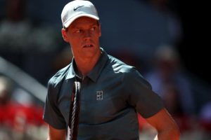 Jannik Sinner, en finale du Masters 1000 de Madrid : « Je préfère tenter et rater plutôt que d&rsquo;attendre la faute »