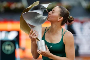 « Je détestais presque ce tournoi » : Kostyuk se livre après son titre à Madrid