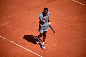 « Je vais peut-être demander à jouer le matin » : fan du PSG, Moïse Kouame espère ne pas jouer son 3e tour de Roland-Garros en même temps que la finale de la Ligue des champions