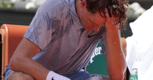 Jour 5 à Roland-Garros: la culbute de Sinner relance tout, les attentes de Zverev, le sourire de Teichmann et la belle émotion de Sakkari
