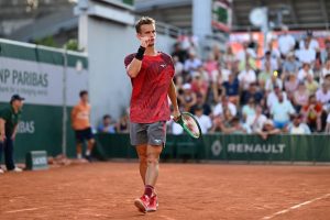 Luca Van Assche après sa défaite à Roland-Garros : « Sur le circuit, je pense que c&rsquo;est la meilleure ambiance du monde »