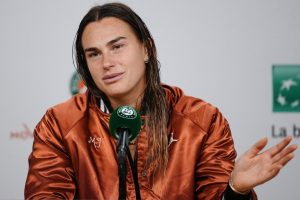 « On essaie de faire passer notre message » : à Roland-Garros, la drôle de fronde des stars du circuit