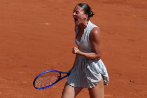 Roland-Garros 2026 : l’émotion de l’Ukrainienne Marta Kostyuk, après qu’un missile s’est abattu « à 100 mètres » du domicile de sa mère