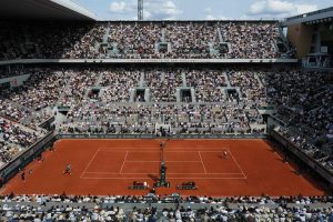 Roland-Garros 2026 : sur quelle chaîne et à quelle heure suivre les matchs en journée et les sessions de nuit ?