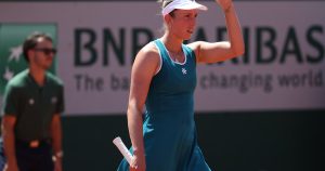 Roland-Garros : Elise Mertens domine Tatjana Maria en deux sets et file au deuxième tour