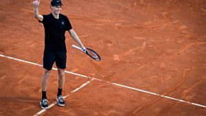 Roland-Garros : Jannik Sinner sans concurrence, Novak Djokovic en embuscade, une foule de prétendantes au titre chez les femmes… À quoi s’attendre pour le Grand Chelem parisien ?