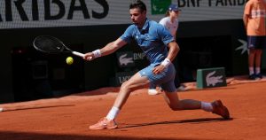 Roland-Garros: « Je dois aller aux toilettes », Arthur Géa dans l’embarras face à Khachanov (VIDÉO)