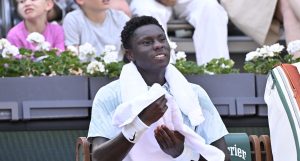 Roland Garros > Laurent Raymond, ex-coach de Kouame : « Ce qui est étonnant, c&rsquo;est qu&rsquo;on aurait dit que Moïse était un peu cuit, qu&rsquo;il a baissé au niveau de l&rsquo;intensité et pourtant après, il l&rsquo;a retrouvée »