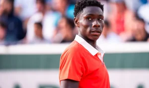 Roland-Garros : Moïse Kouamé affiche son amour du PSG avant son troisième tour