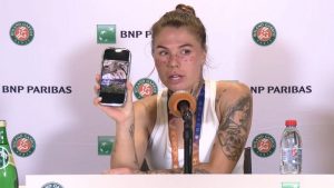 Roland-Garros : les terrains de son enfance sont détruits dans un bombardement : une joueuse ukrainienne dénonce la «propagande» et annonce faire «un don important à l&rsquo;armée»