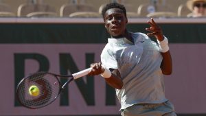 Roland-Garros : on connaît l’heure du match de Moïse Kouamé, qui devrait pouvoir voir la finale de la Ligue des champions du PSG comme il l’avait demandé ! Où suivre la rencontre du Français ?