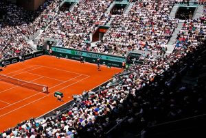 Roland-Garros recule sous la pression des joueurs