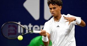 Roland-Garros : un superbe lob, puis un abandon… Duckworth démarre sa quinzaine sur une drôle de note