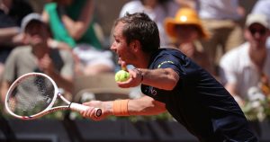 Roland-Garros – Ce vainqueur d&rsquo;un Grand Chelem se plaint aussi des bâches : « Un mètre en plus, ce serait bien »