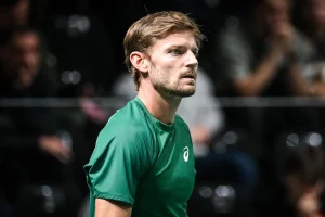 Scène marquante à Roland-Garros : Goffin craque et fond en larmes après sa victoire en qualifications