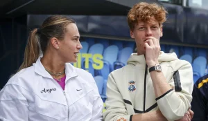 Sinner, Sabalenka, Swiatek, Zverev… les stars qui ont décidé de réduire leurs obligations médiatiques à Roland-Garros