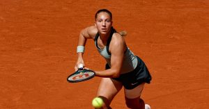 Tennis – Roland-Garros (F) : Parry s’offre Anisimova et un premier huitième de finale