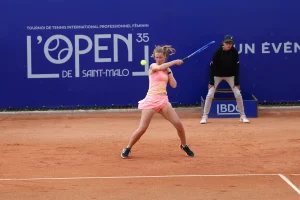 WTA 125 de Saint-Malo : Ponchet cède contre Uchijima aux portes de la finale