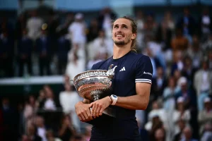 « 99 % des gens sont heureux pour moi » : Zverev relativise les critiques après Roland-Garros