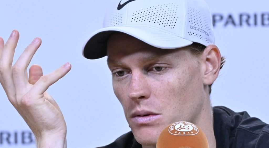 ATP, Roland Garros > McEnroe répond à Agassi sur le gros problème de Sinner : « À mon avis, c’est un peu dans sa tête »