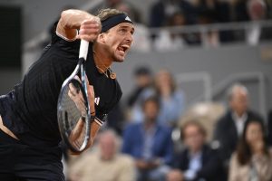 Alexander Zverev plus que jamais favori de Roland-Garros après sa victoire en quarts face à Rafael Jodar