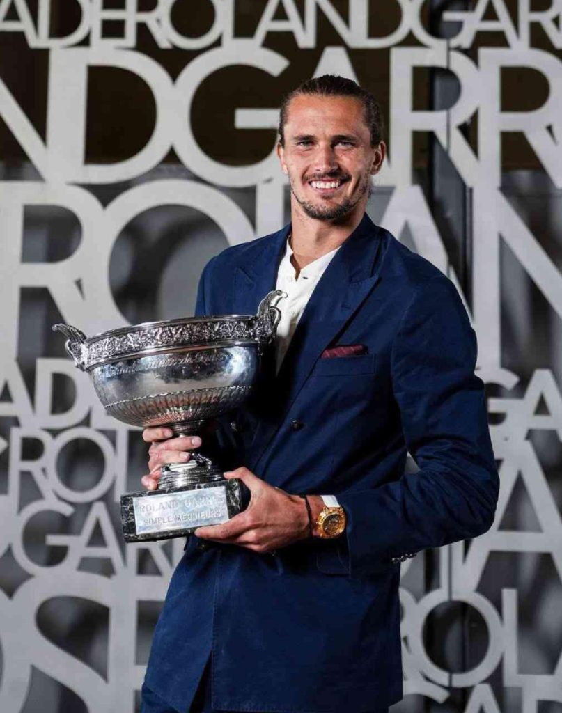Alexander Zverev vise son prochain objectif après sa victoire majeure : le travail n’est pas terminé.