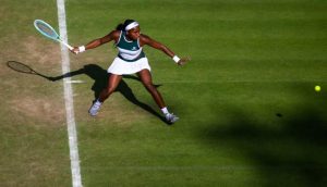 Amanda Anisimova se retire tardivement de Berlin, Coco Gauff en profite