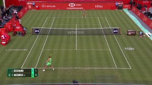 Anisimova surclasse Siegemund au 2e tour