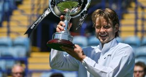 Après son premier titre ATP, Zizou Bergs ne pouvait cacher sa joie : « Je vais déguster une bonne bière »