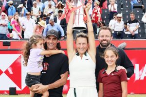 « C&rsquo;est un peu triste » : un an après son titre insensé au Queen&rsquo;s l&rsquo;an dernier, Tatjana Maria, 38 ans, grande oubliée des wild-cards