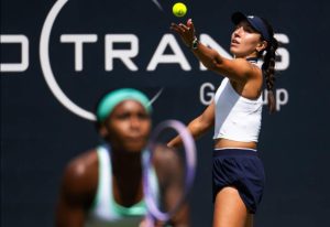 Coco Gauff et Jessica Pegula s&rsquo;inclinent en quart de finale après un match serré devant un public nombreux