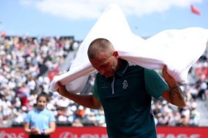 Daniel Evans, qui prend sa retraite, &lsquo;perplexe&rsquo; face à son exclusion de la wild-card de Queen&rsquo;s