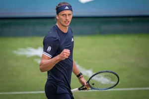 Deux tie-breaks et 1h58 de combat : Zverev retrouve Fritz en demi-finale à Halle