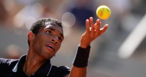 Félix Auger-Aliassime pour la première fois en quarts à Paris