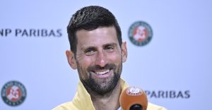 Insolite, Wimbledon > Djokovic toujours aussi amoureux !