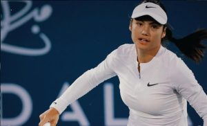 John Lloyd critique la décision d&rsquo;Emma Raducanu en la qualifiant de « chose la plus illogique que j&rsquo;aie jamais vu