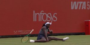 La course de doubles de Serena Williams à Queen&rsquo;s semble terminée après la grave blessure de Victoria Mboko.