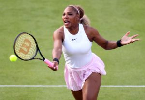 L&rsquo;ancien entraîneur de Serena Williams ne croit pas aux rumeurs de double et prédit un retour en simple à Wimbledon.