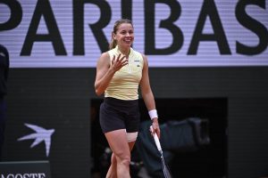 Maja Chwalinska, avant sa première demi-finale à Roland-Garros : « Peu importe dans quel état je suis »