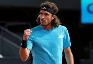 Medvedev n&rsquo;enterre pas Tsitsipas : « Il peut encore gagner un Grand Chelem »