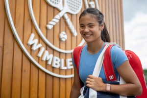 Non, Emma Raducanu ne perdrait pas sa place à Wimbledon si Nikola Bartunkova remportait Berlin.
