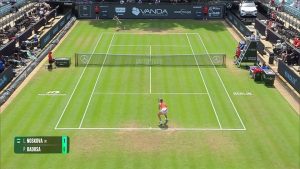 Noskova expédie Badosa
