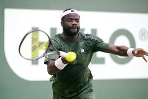 Plus solide, Frances Tiafoe domine Taylor Fritz en finale du tournoi de Halle et s&rsquo;offre son plus beau titre